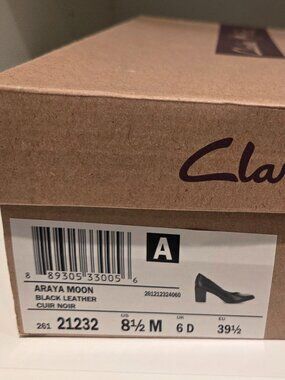 Brand New Clarks Genuine Leather Shoes
